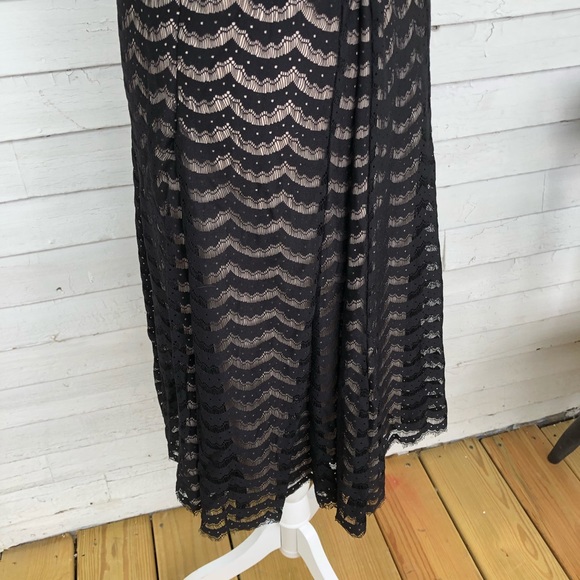 Nude Beige with Black Scalloped Lace Midi Skirt - Picture 5 of 5